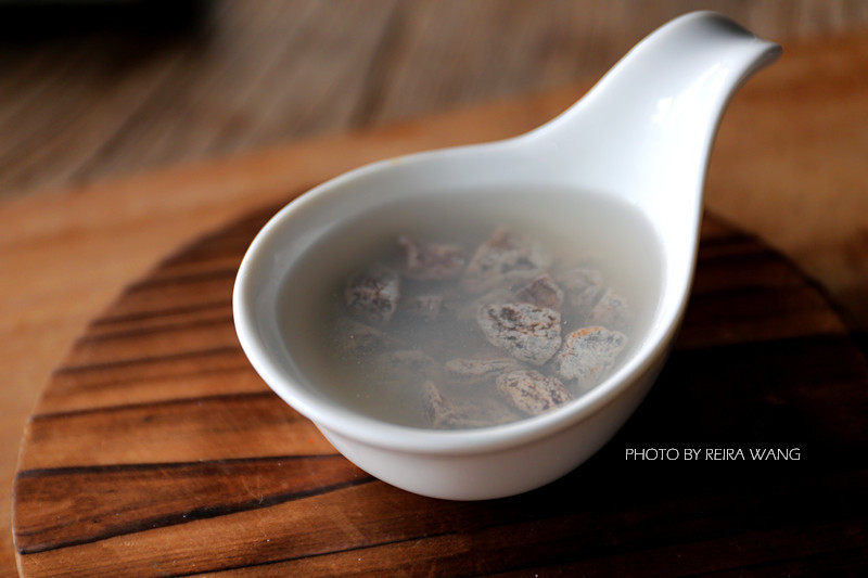 Steps to make Plum Lotus Root Slices