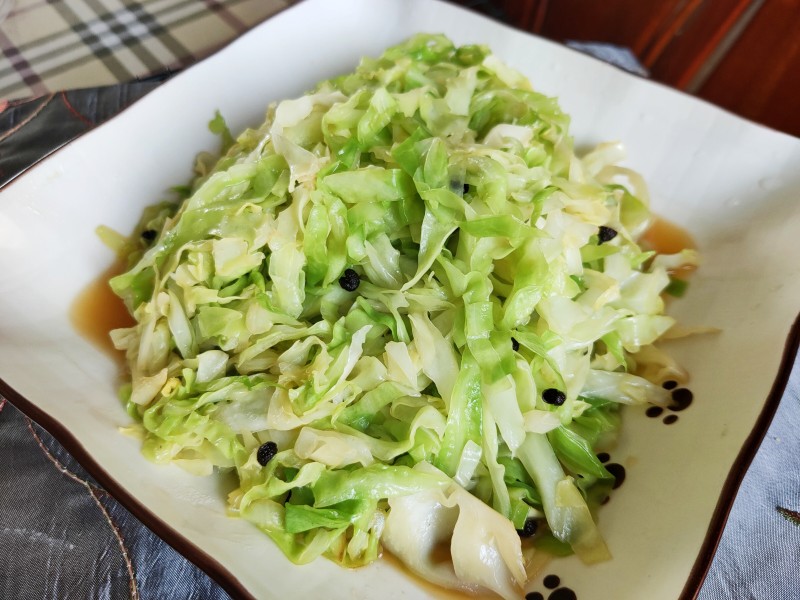 Steps for Stir-fried Round Cabbage