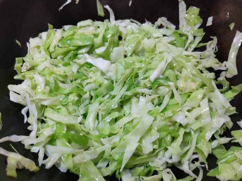 Steps for Stir-fried Round Cabbage