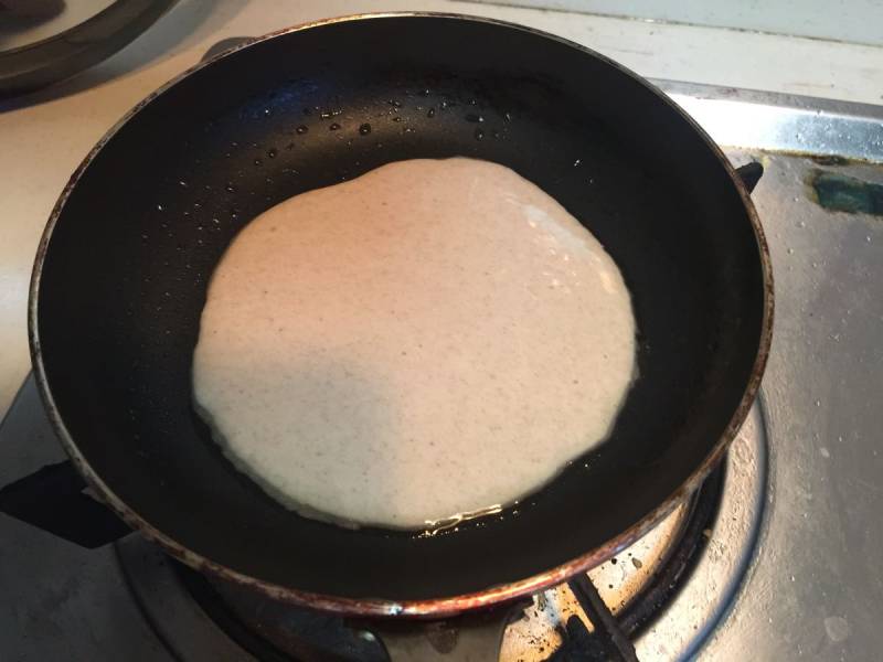 Steps for Making Salmon Buckwheat Pancakes