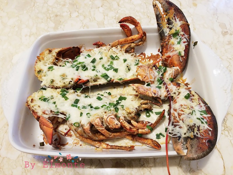 Garlic Cheese Baked Lobster