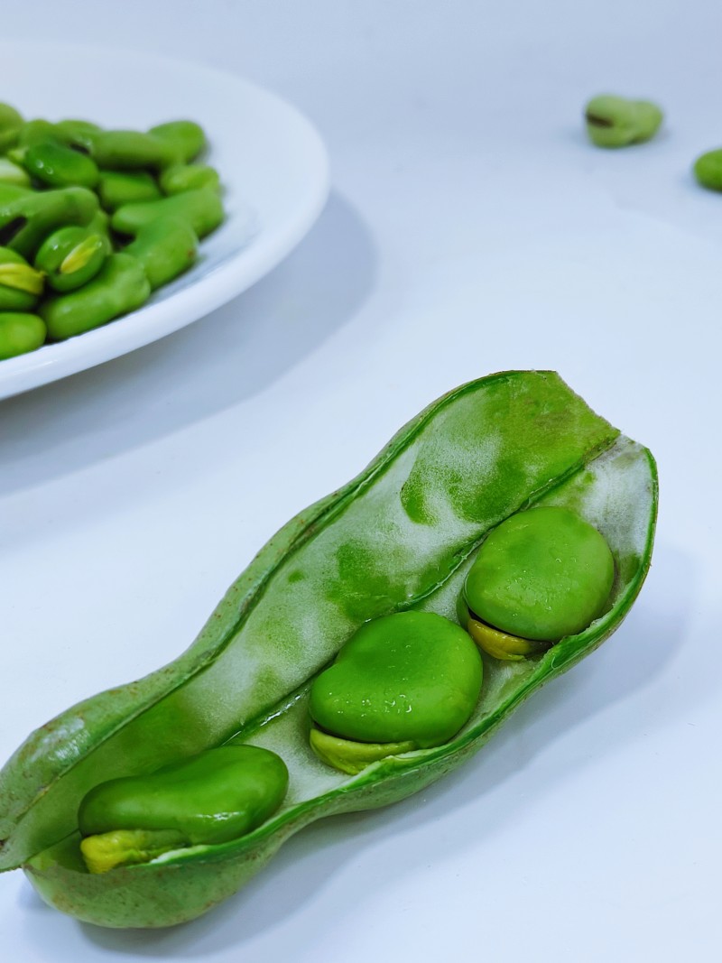 Steps for Cooking Cold Dressed Fava Beans