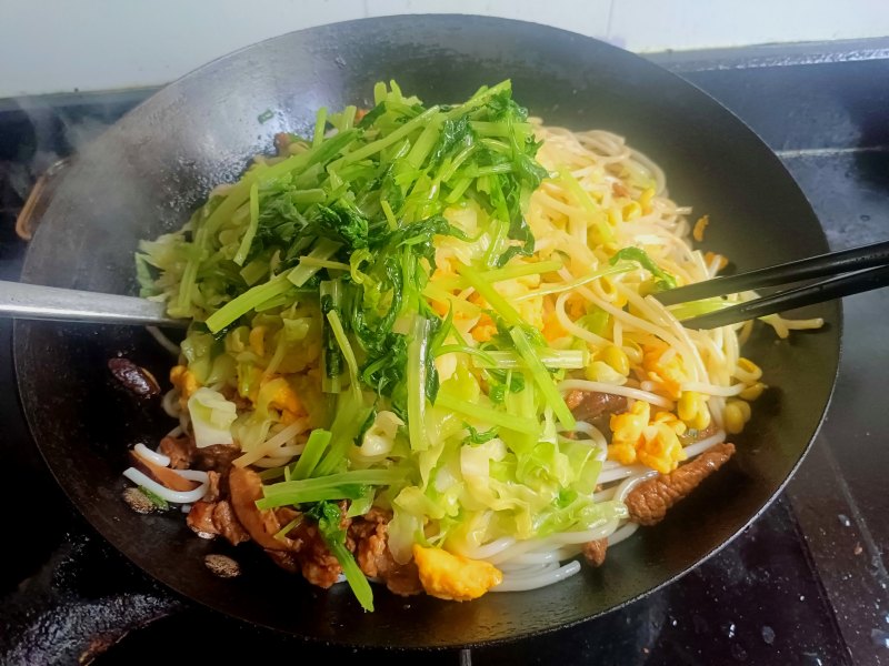 Steps for Cooking Jiangxi Fried Rice Noodles