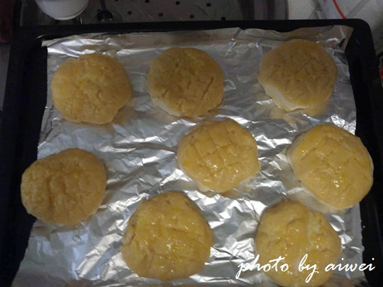 Pineapple Bun Making Steps