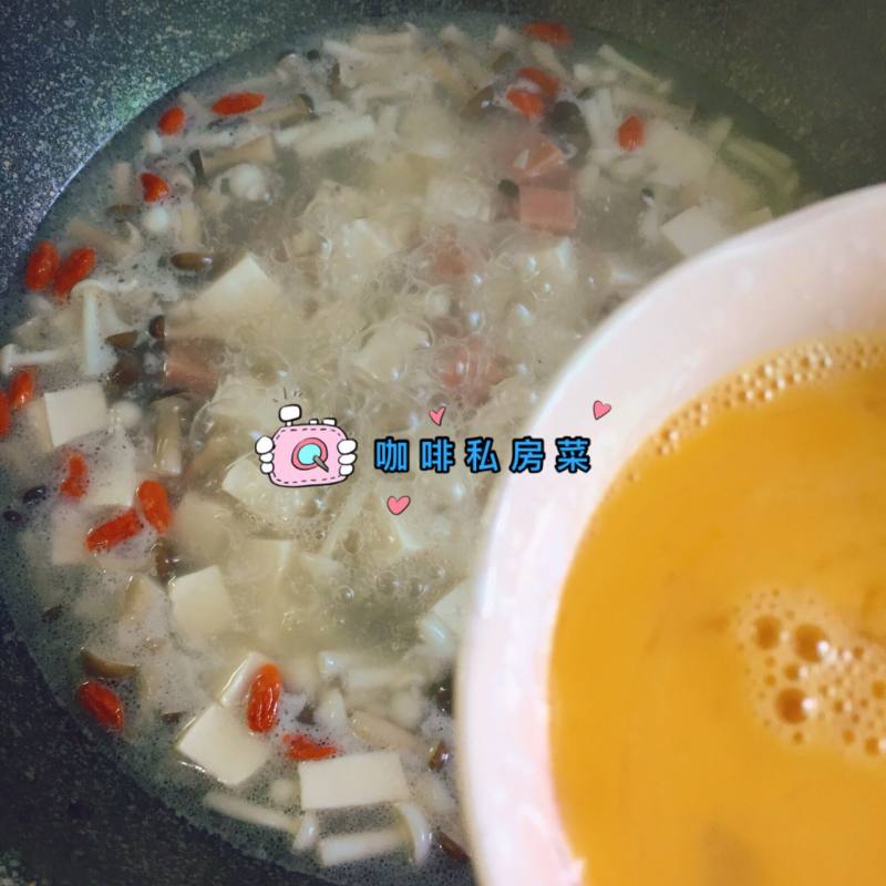 Steps for Cooking Mushroom and Tofu Soup