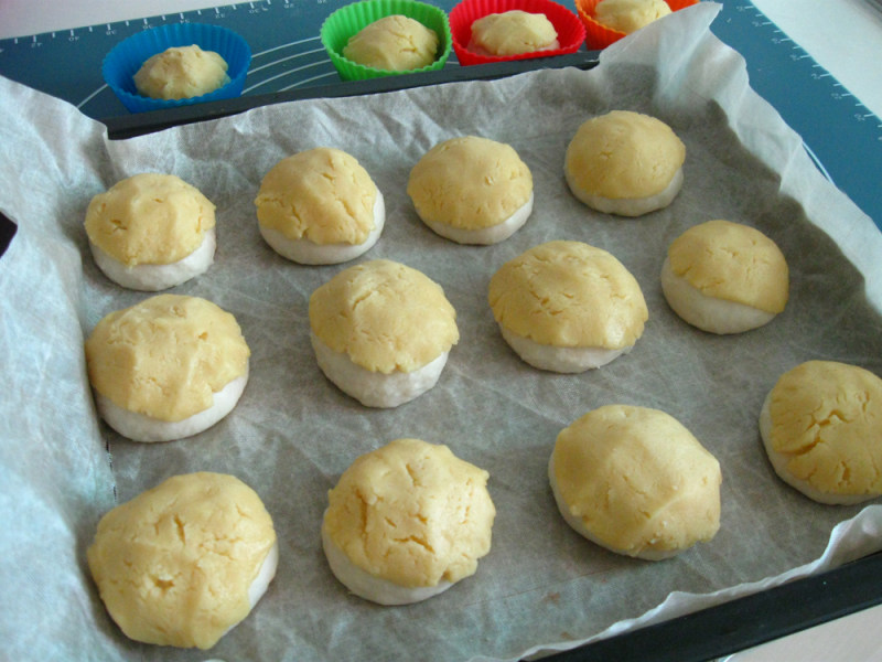 Pineapple Buns Cooking Steps