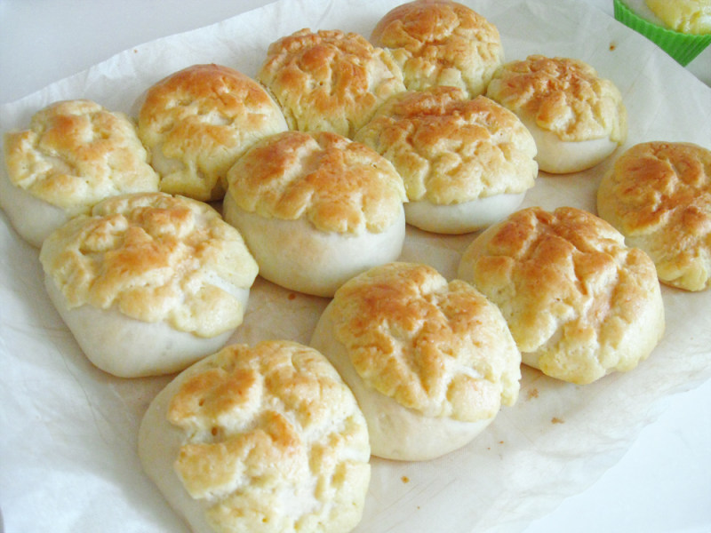 Pineapple Buns Cooking Steps