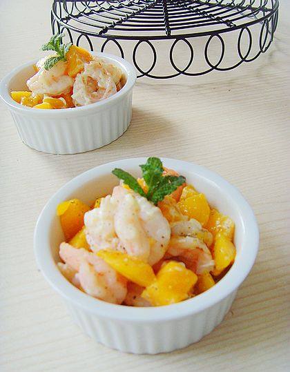 Mango Shrimp Salad