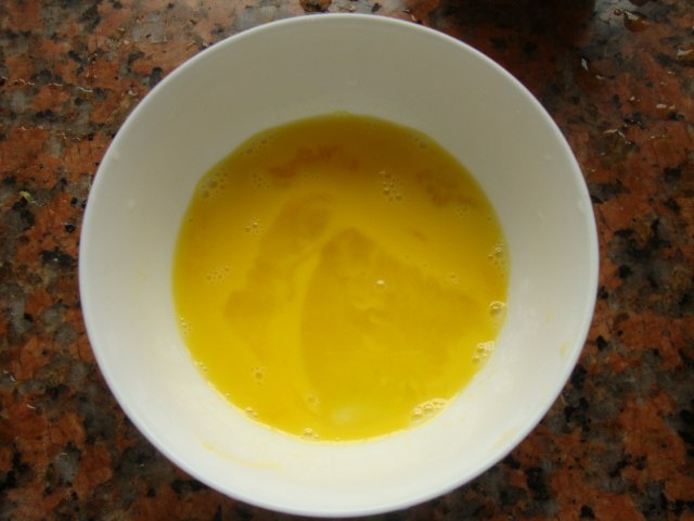 Steps for Cooking Steamed Egg with Orange