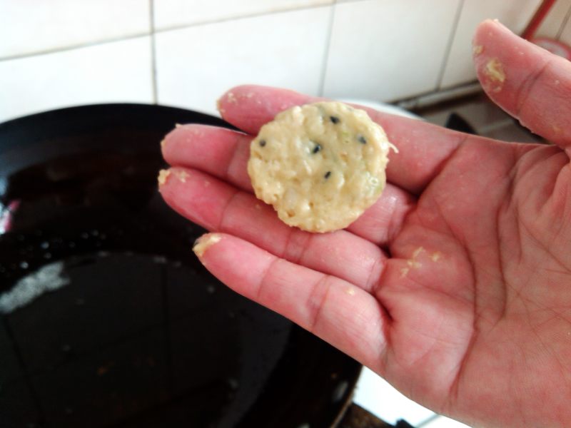 Steps for Making Green Apple Red Bean Cake