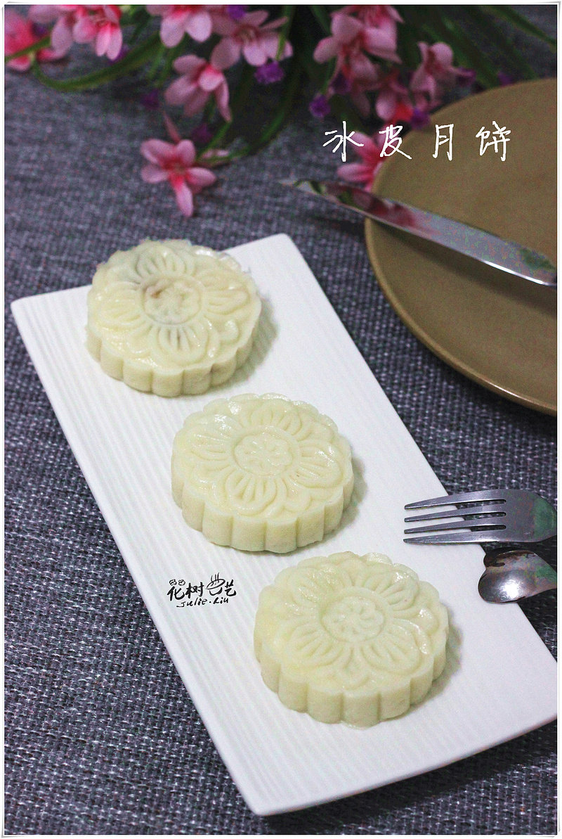 Cool Treats - Snow Skin Mooncakes