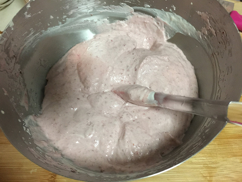 Steps to Make Raspberry Mousse