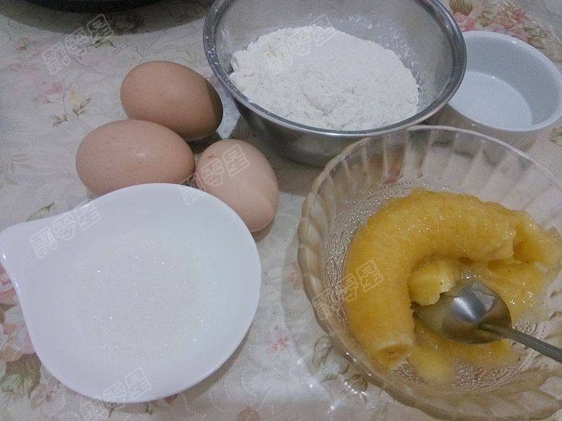 Steps for Making Banana Cake