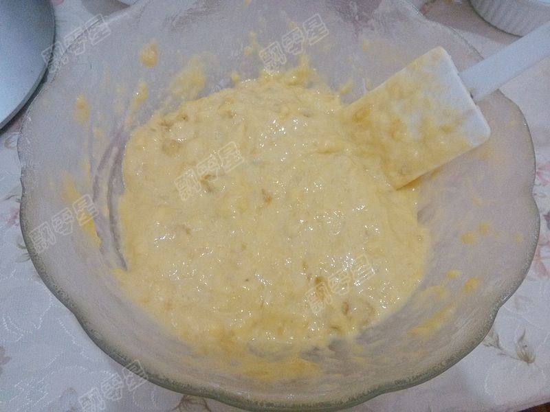 Steps for Making Banana Cake