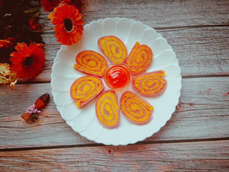 Fried Bi-color Steamed Bread