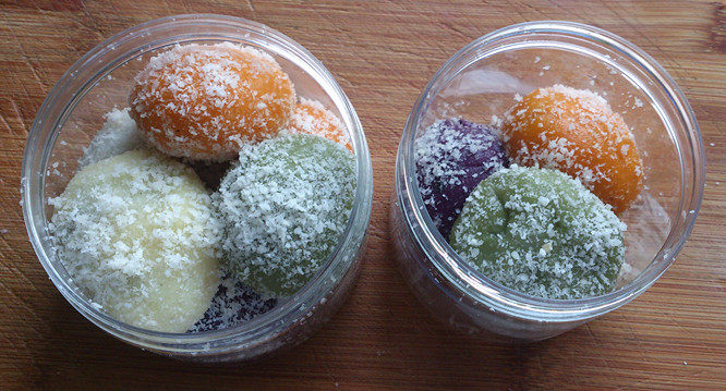 Steps for Making Five-Color Nutritious Glutinous Rice Cakes