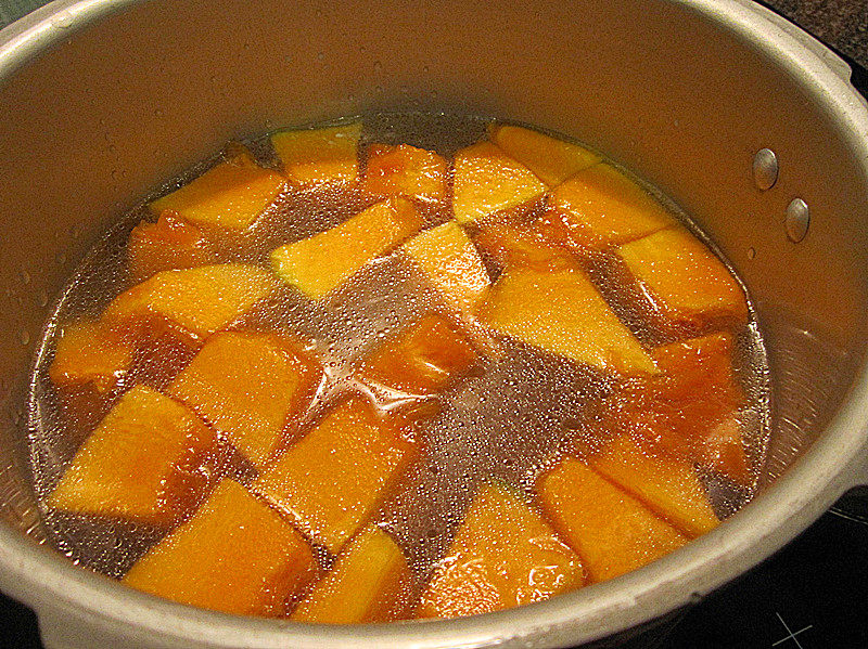 Steps for Making Soybean Pumpkin Congee