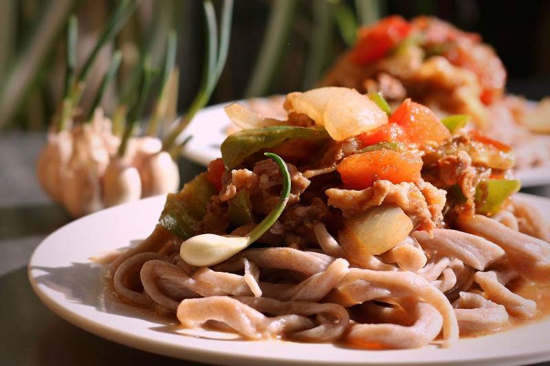 【Xinjiang】Lā Tiáo Zi (Pulled Noodles)