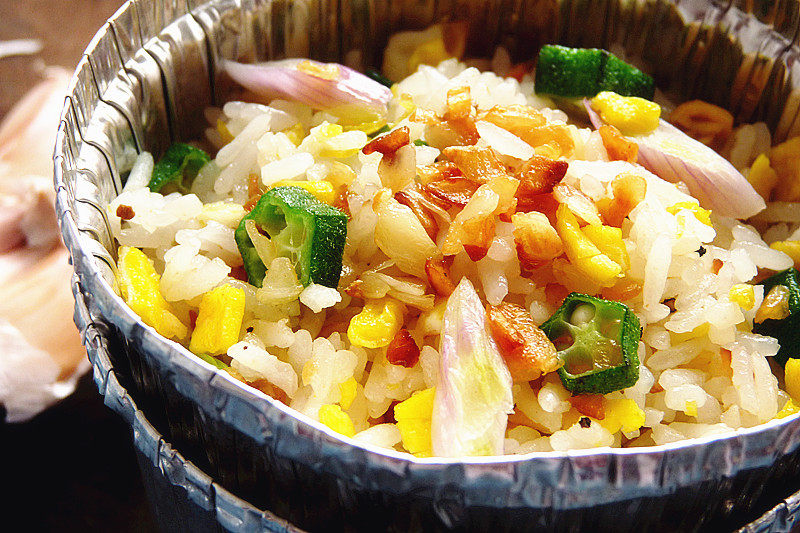 Golden Garlic Fried Rice