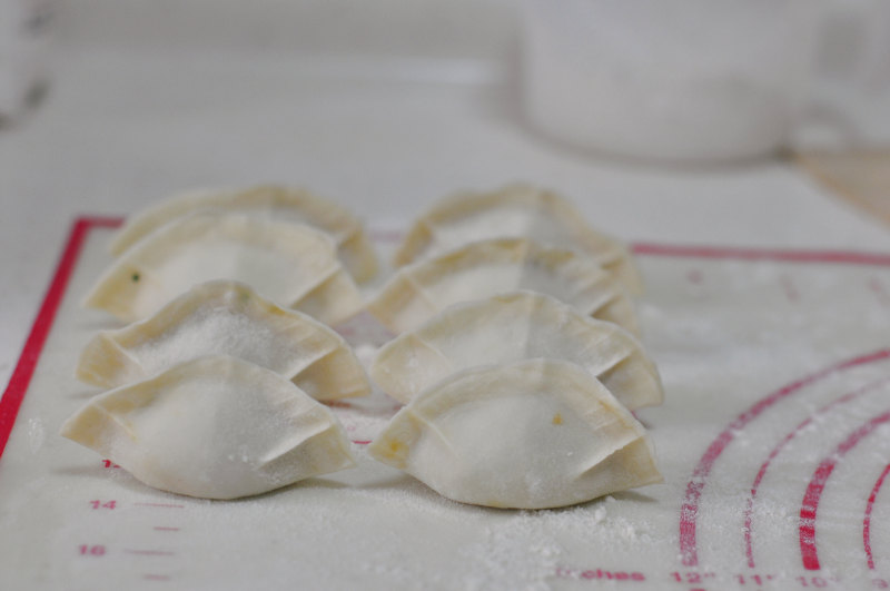 Steps to Make Green Vegetable and Pork Dumplings