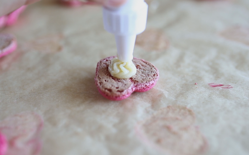 Peach Heart Vanilla Macarons - Qixi Festival Special Step by Step