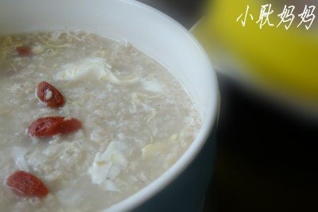 Egg and Oatmeal Porridge