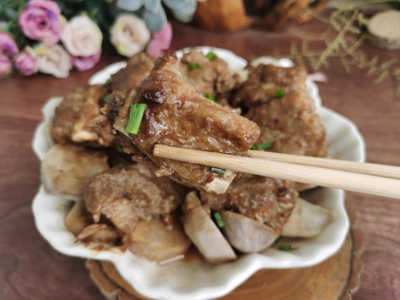 Steamed Pork Ribs with Taro