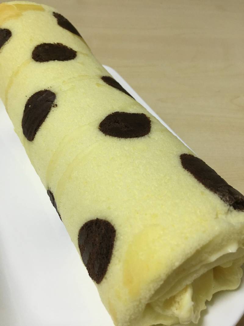 Cow Cheesecake Roll