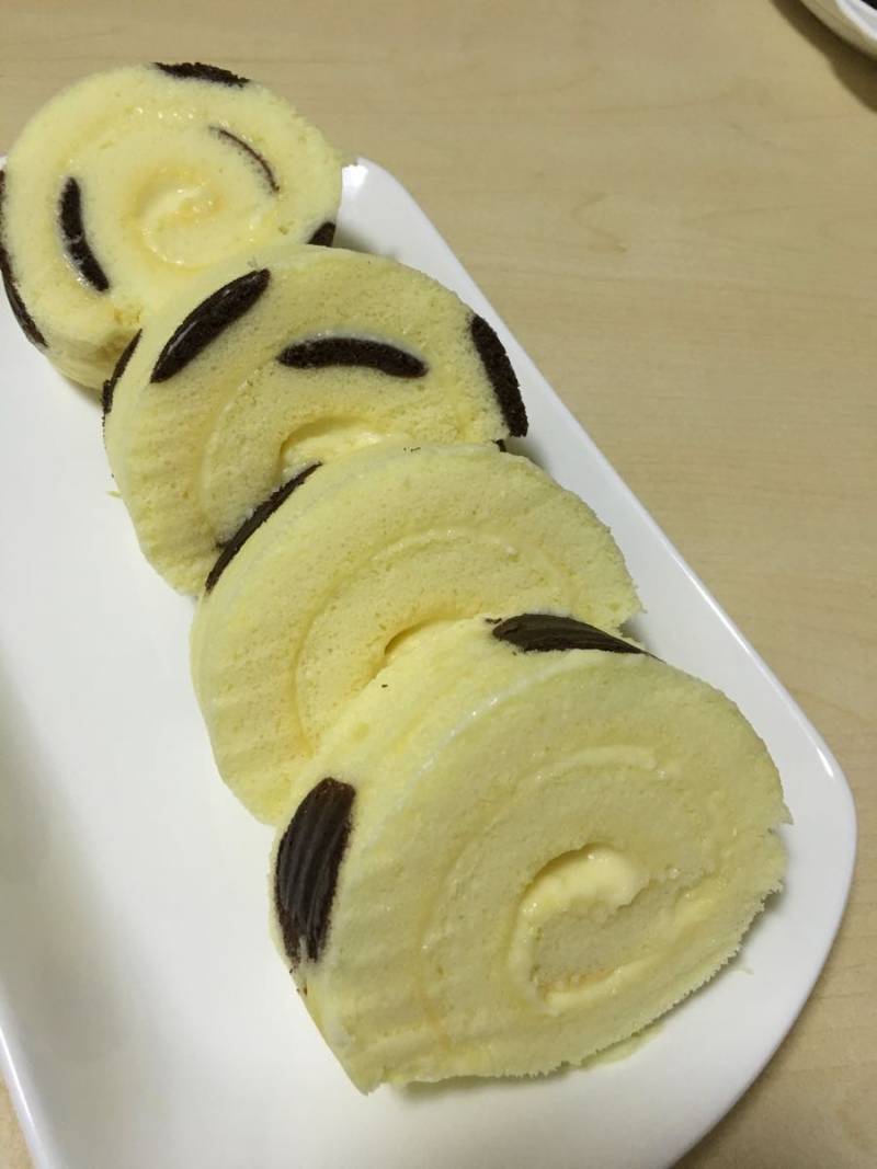 Cow Cheesecake Roll Cooking Steps