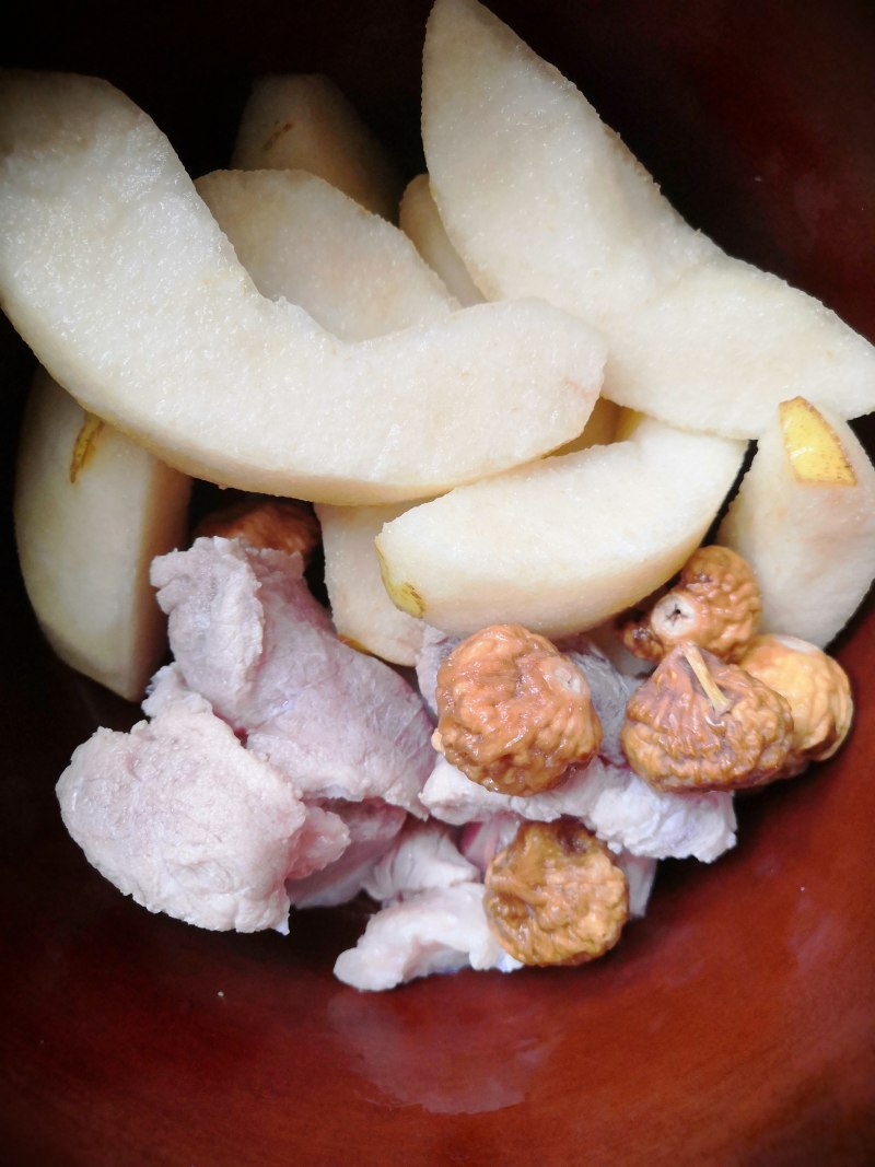 Steps for Snow Pear and Fig Stew