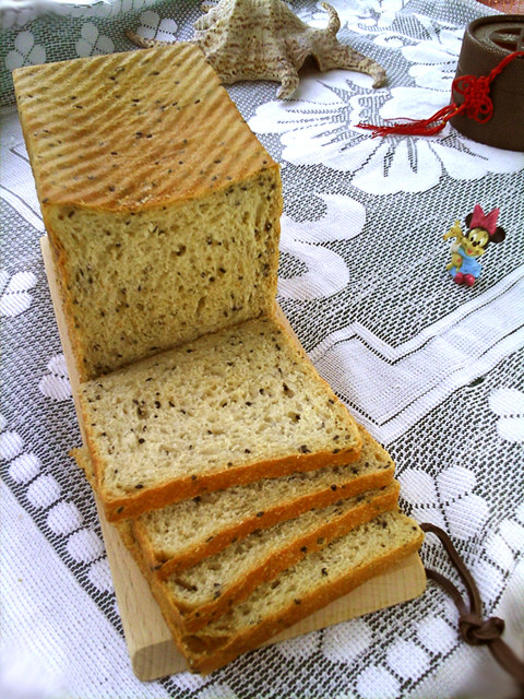 Whole Wheat Sesame Toast with Pre-ferment