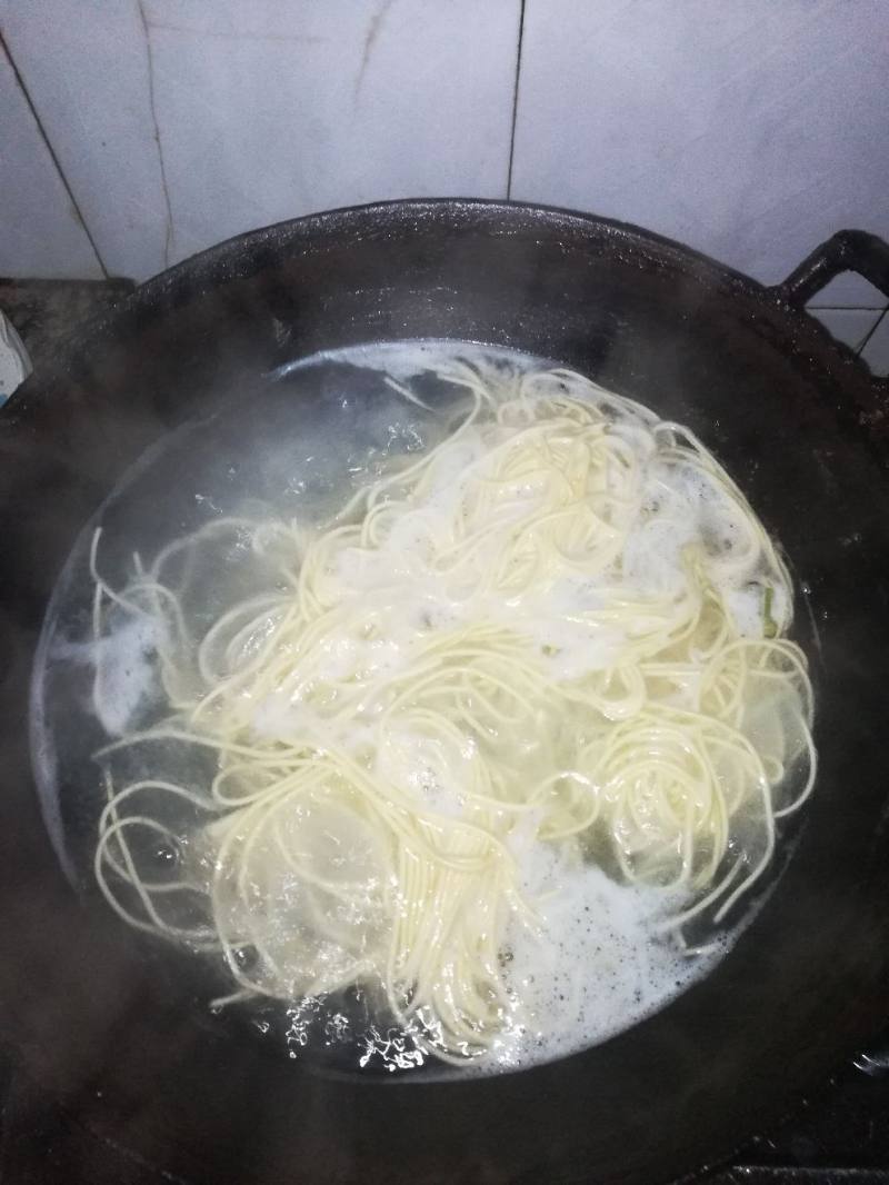 Steps for Making Vegetarian Noodles