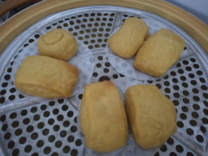 Old Dough Steamed Buns