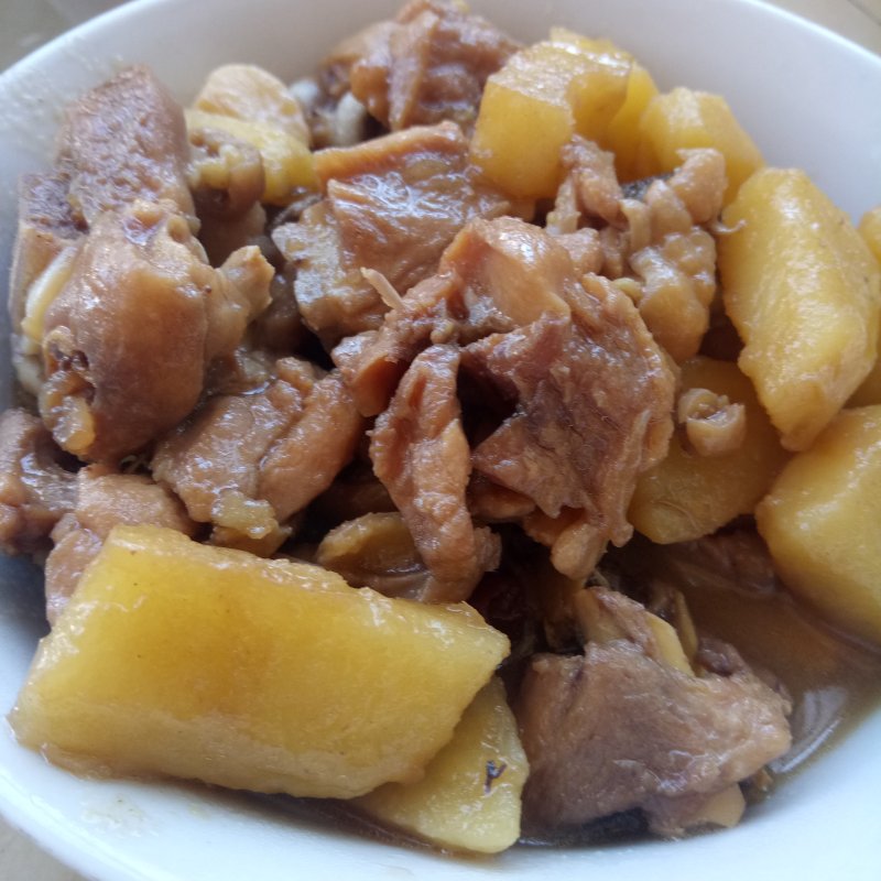 Braised Chicken with Potatoes