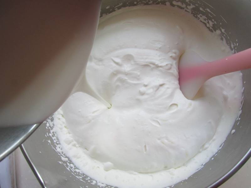 Steps for Making KT Yogurt Mousse