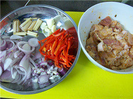 Home-style Dishes@@Malaysian Cuisine~~Nyonya Shrimp Paste Pork Cooking Steps