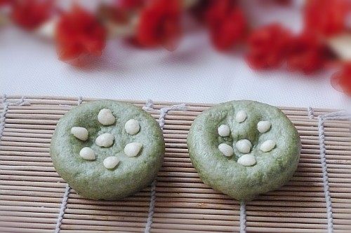 Lotus Seed Red Bean Paste Bun