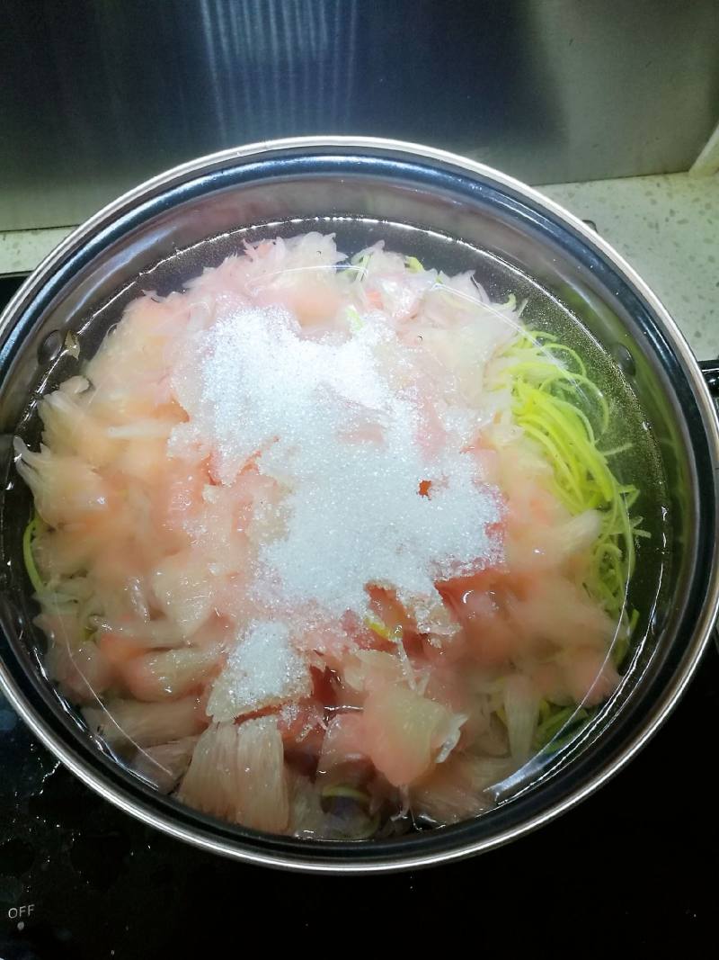 Steps for Making Honey Pomelo Sauce