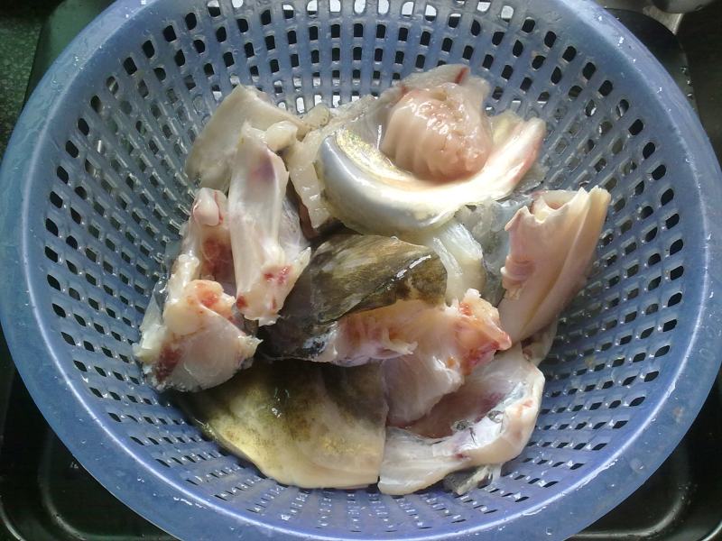 Steps for Making Boiled Fish Head