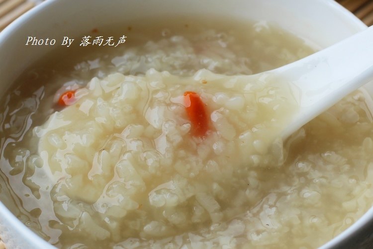 Steps for Cooking Goji Chrysanthemum Porridge