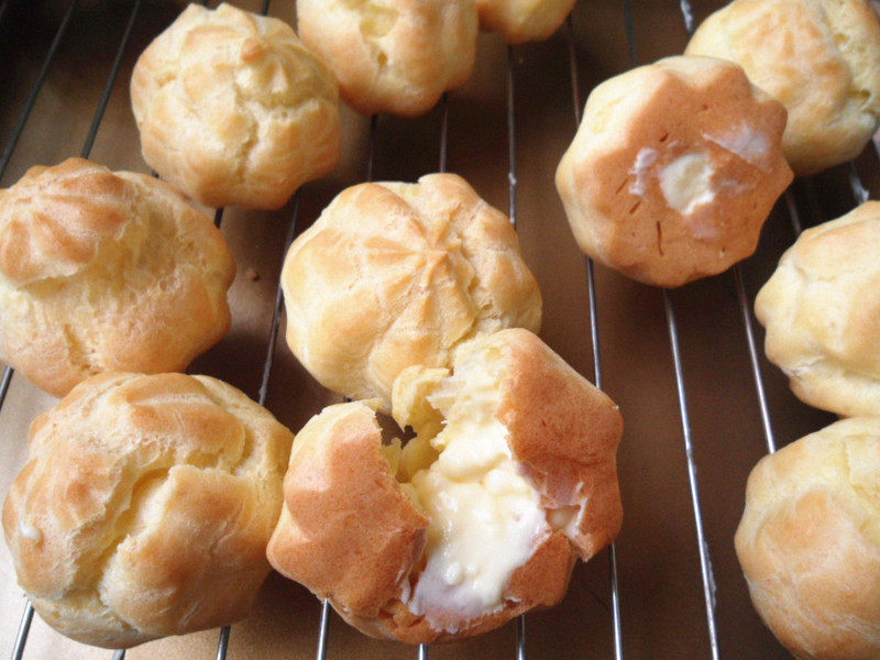 Vanilla Cream Puffs