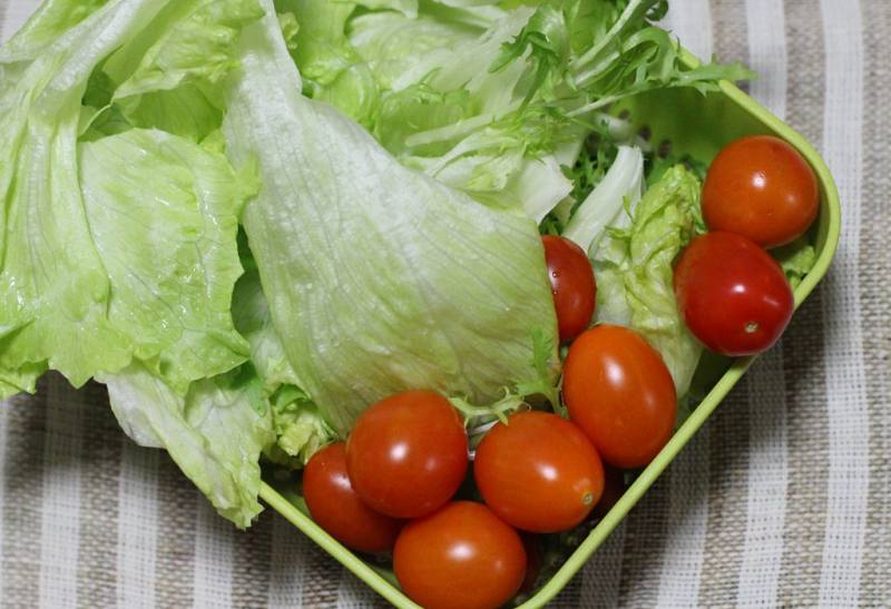 A Different Way to Enjoy Baguette - Bread Salad Cooking Steps