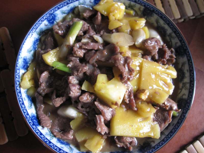 Beef and Pineapple Stir-Fry