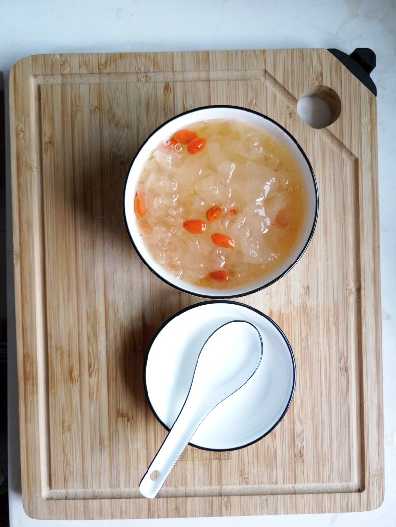 Sweetened Tremella Soup