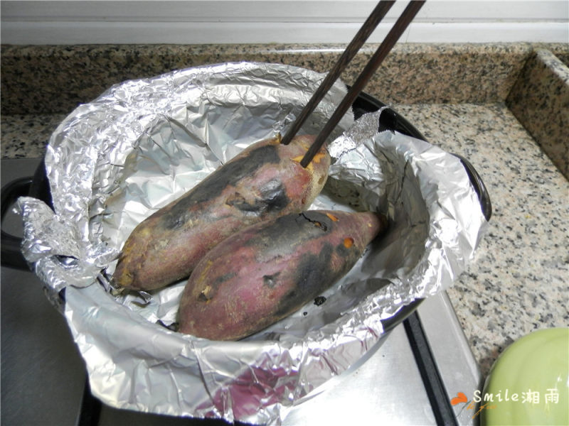 Steps to Make Clay Pot Roasted Sweet Potatoes