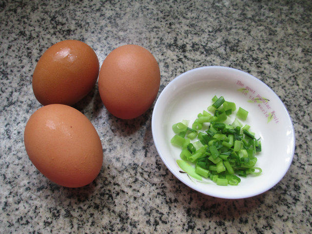 Steps for Stir-Fried Scallion and Egg