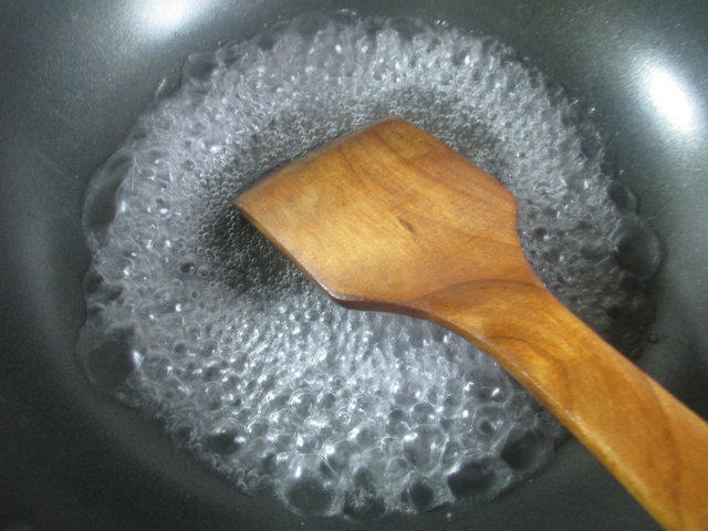 Steps for Stir-Fried Scallion and Egg