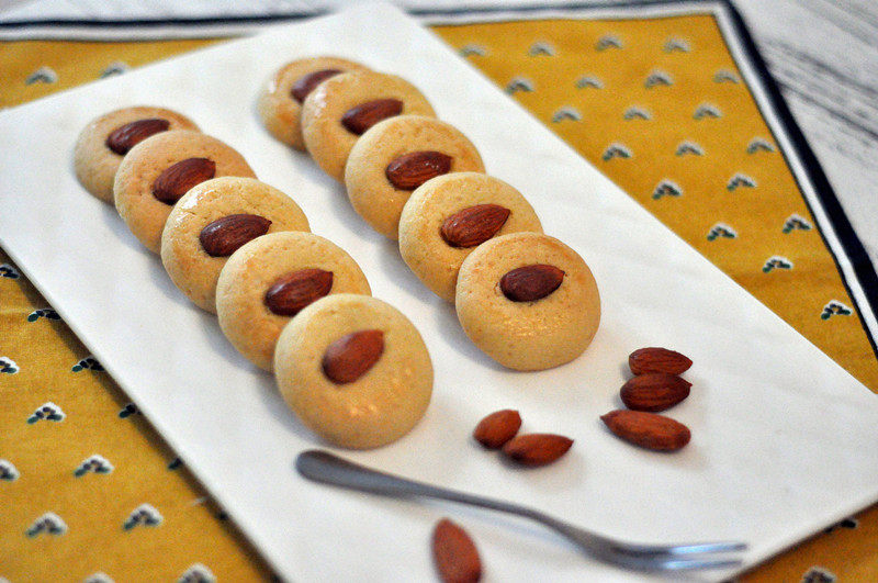 Vanilla Almond Crisps