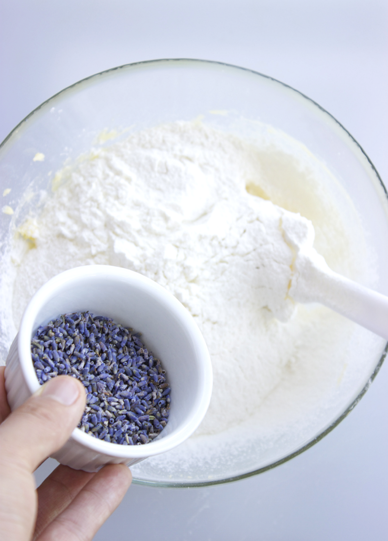 Step-by-Step Instructions for Making 【Lavender Cookies】Romance Blooms in Baking