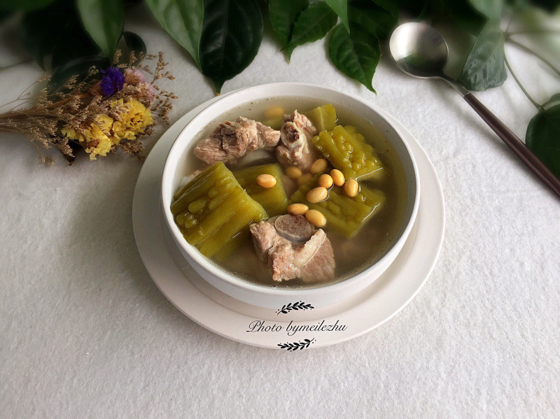 Bitter Gourd, Soybean and Pork Rib Soup